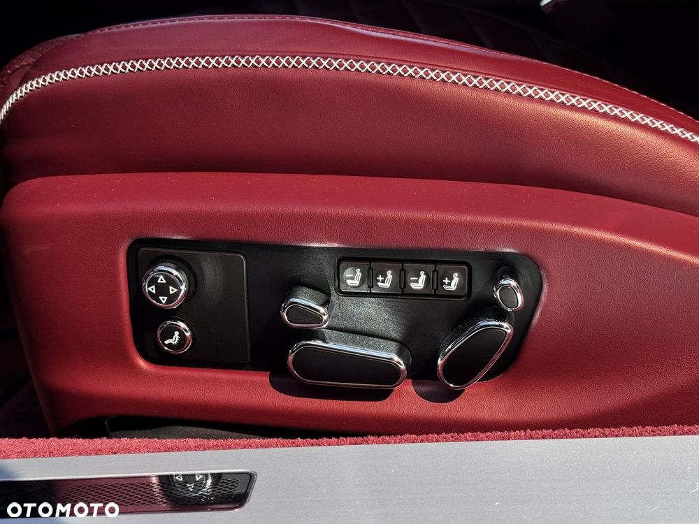 Bentley Continental GT V8 - 37