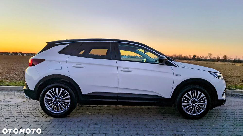 Opel Grandland X 1.2 Start/Stop Automatik Business INNOVATION - 3