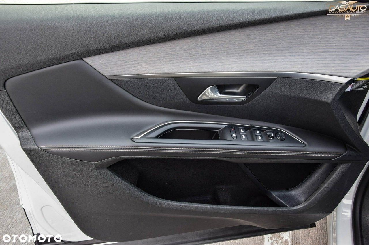 Peugeot 5008 2.0 BlueHDI GT S&S EAT6 - 17