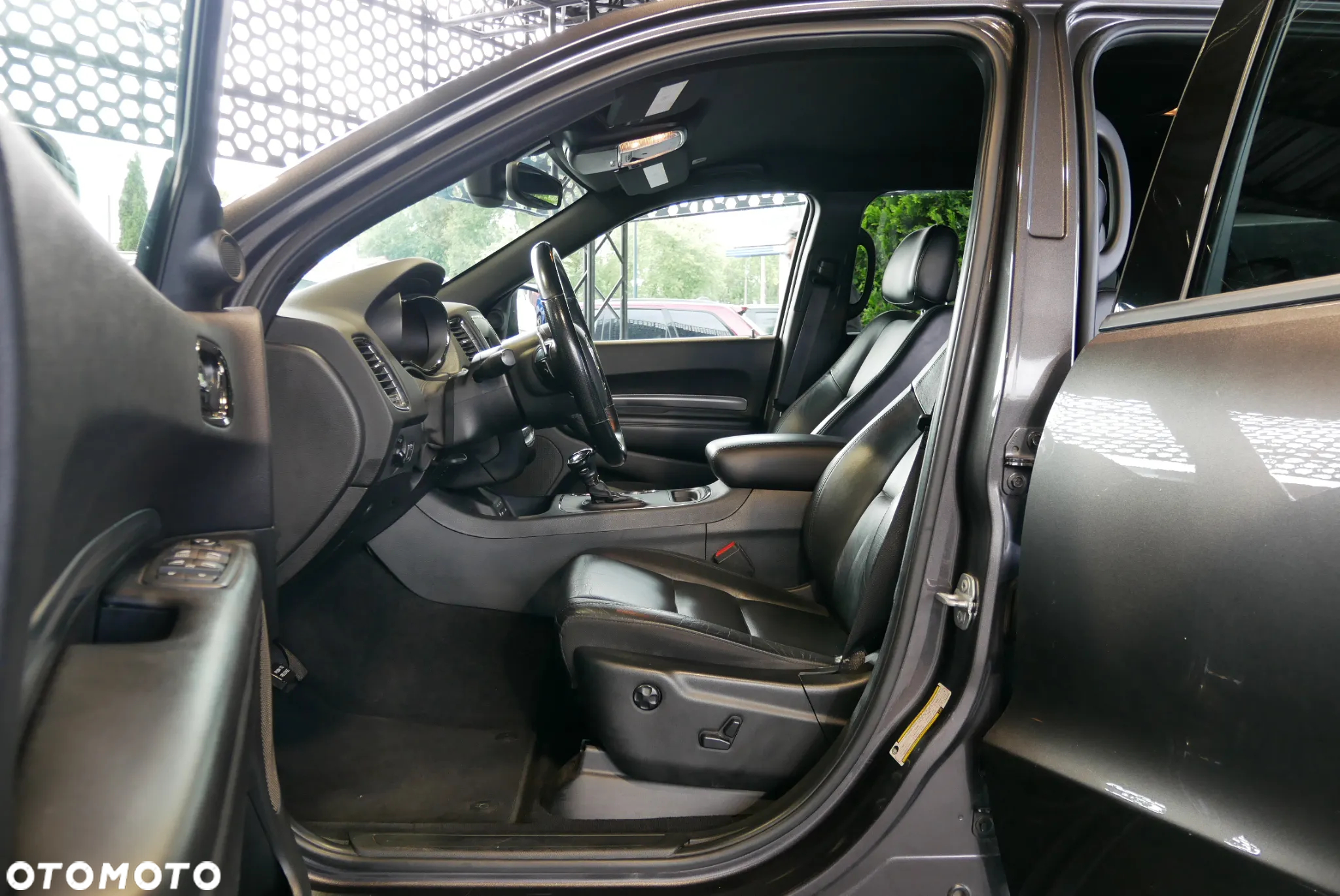 Dodge Durango - 8