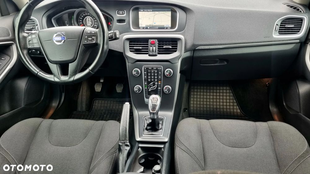 Volvo V40 Cross Country D2 - 16
