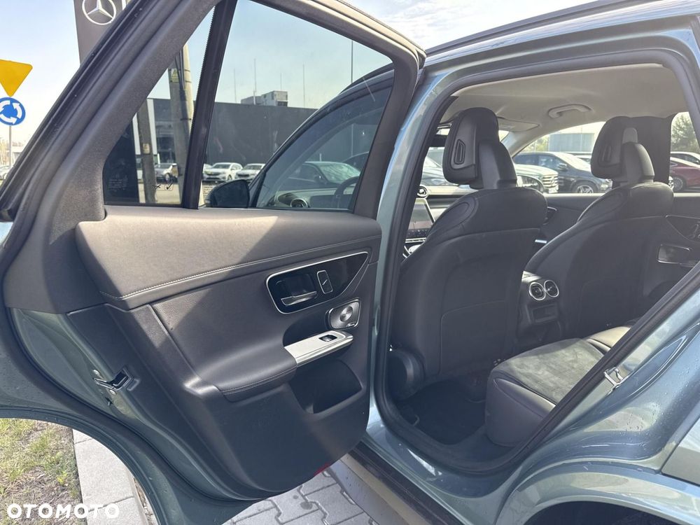 Mercedes-Benz GLC - 14