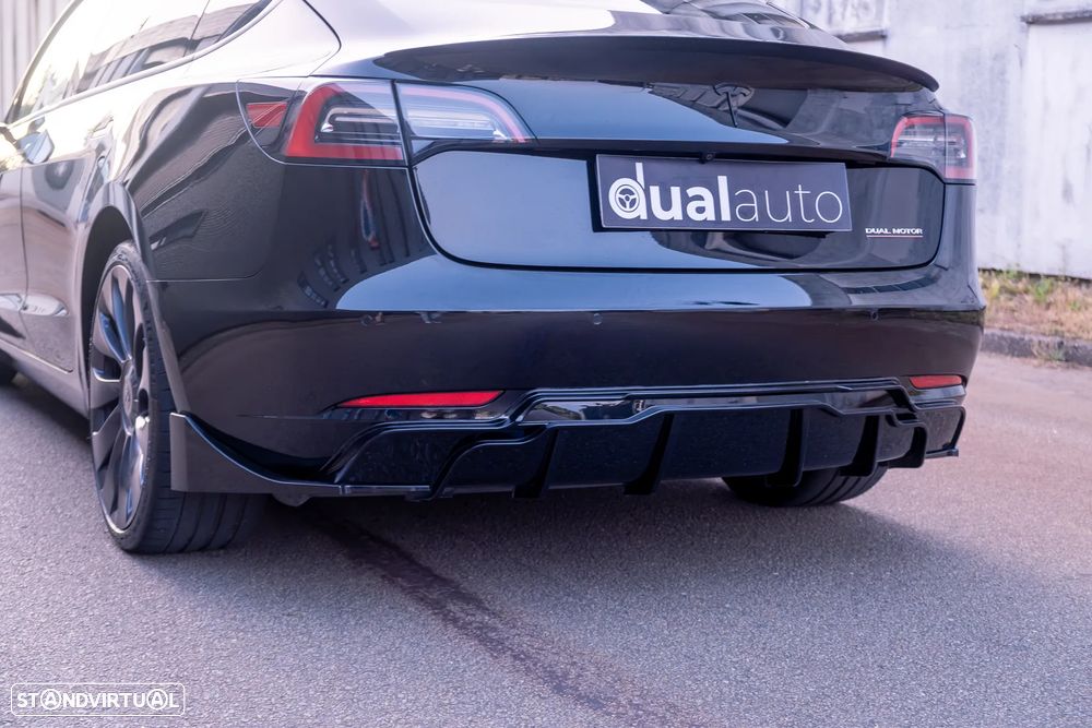 Tesla Model 3 Performance Dual Motor AWD - 13