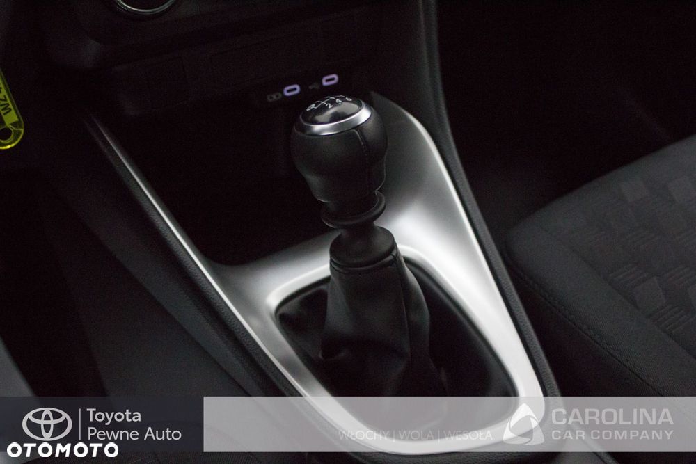 Toyota Yaris - 8
