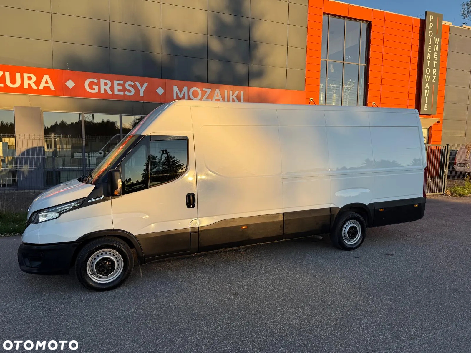 Iveco Daily 35S16, L4H2, HiMatic, Niski przebieg, Bardzo zadbany - 2