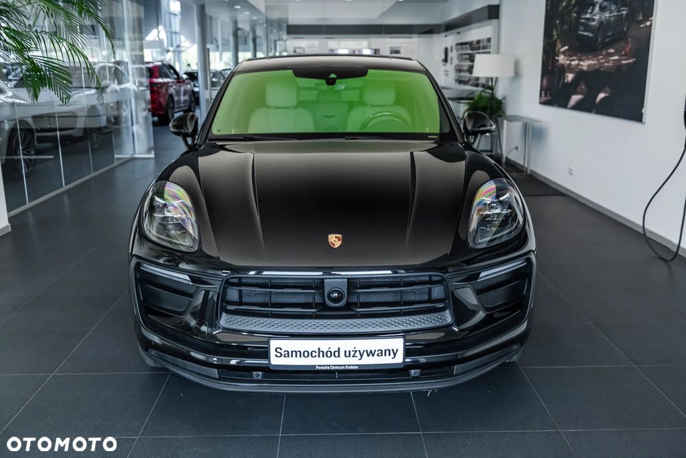 Porsche Macan Standard - 3