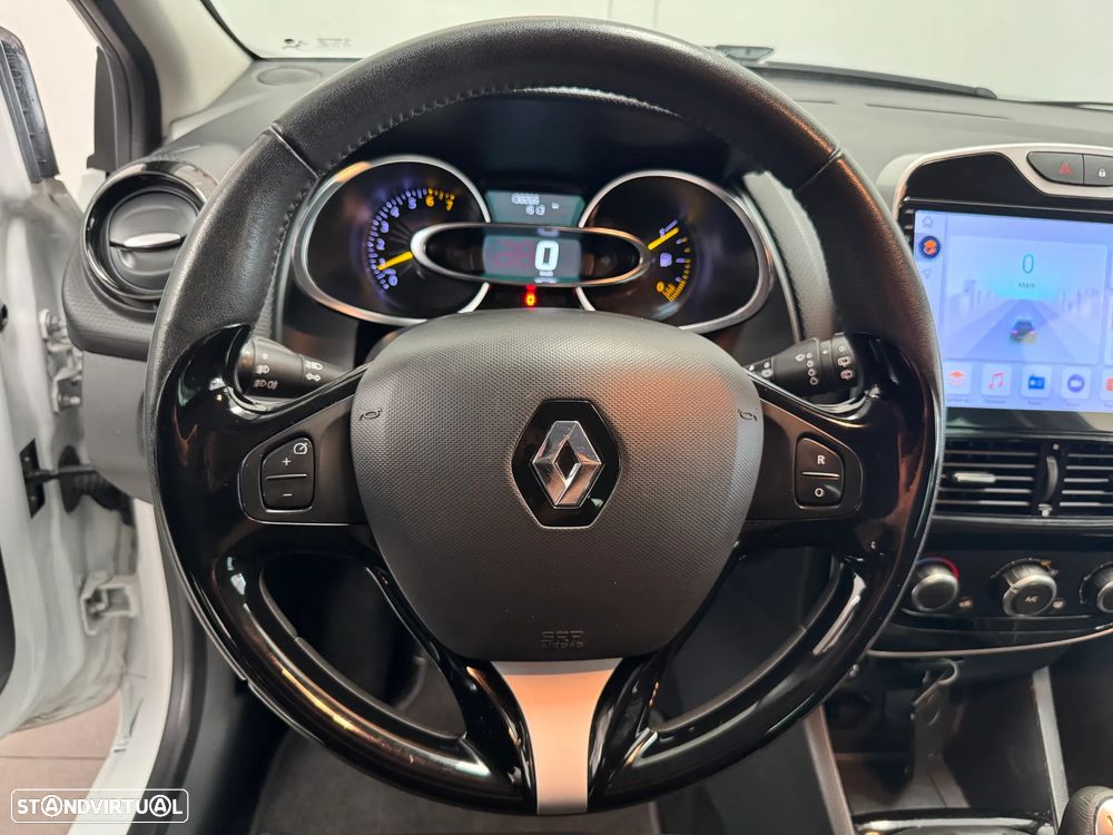 Renault Clio TCe 90 Limited - 16