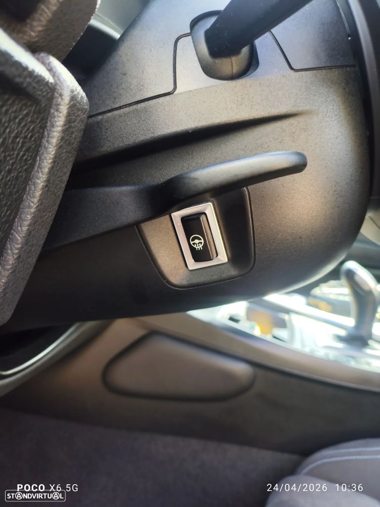 BMW 220 d Cabrio Pack M Auto - 16