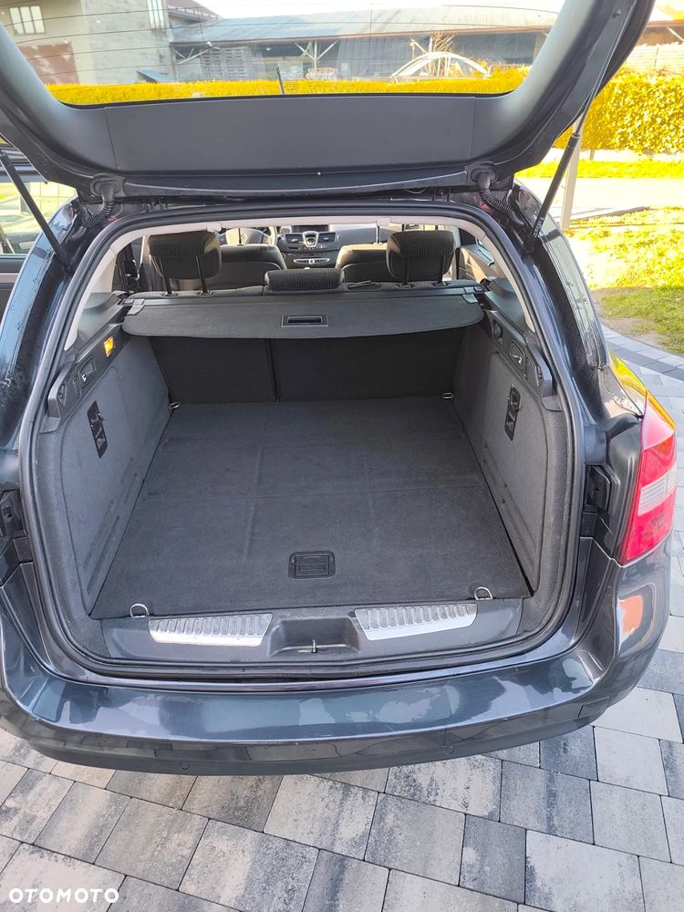 Renault Laguna 2.0 dCi FAP Privilege - 11