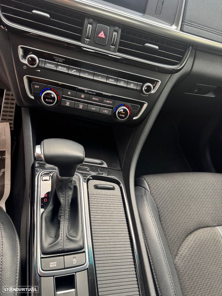 Kia Optima 1.7 CRDI TX 7DCT - 9