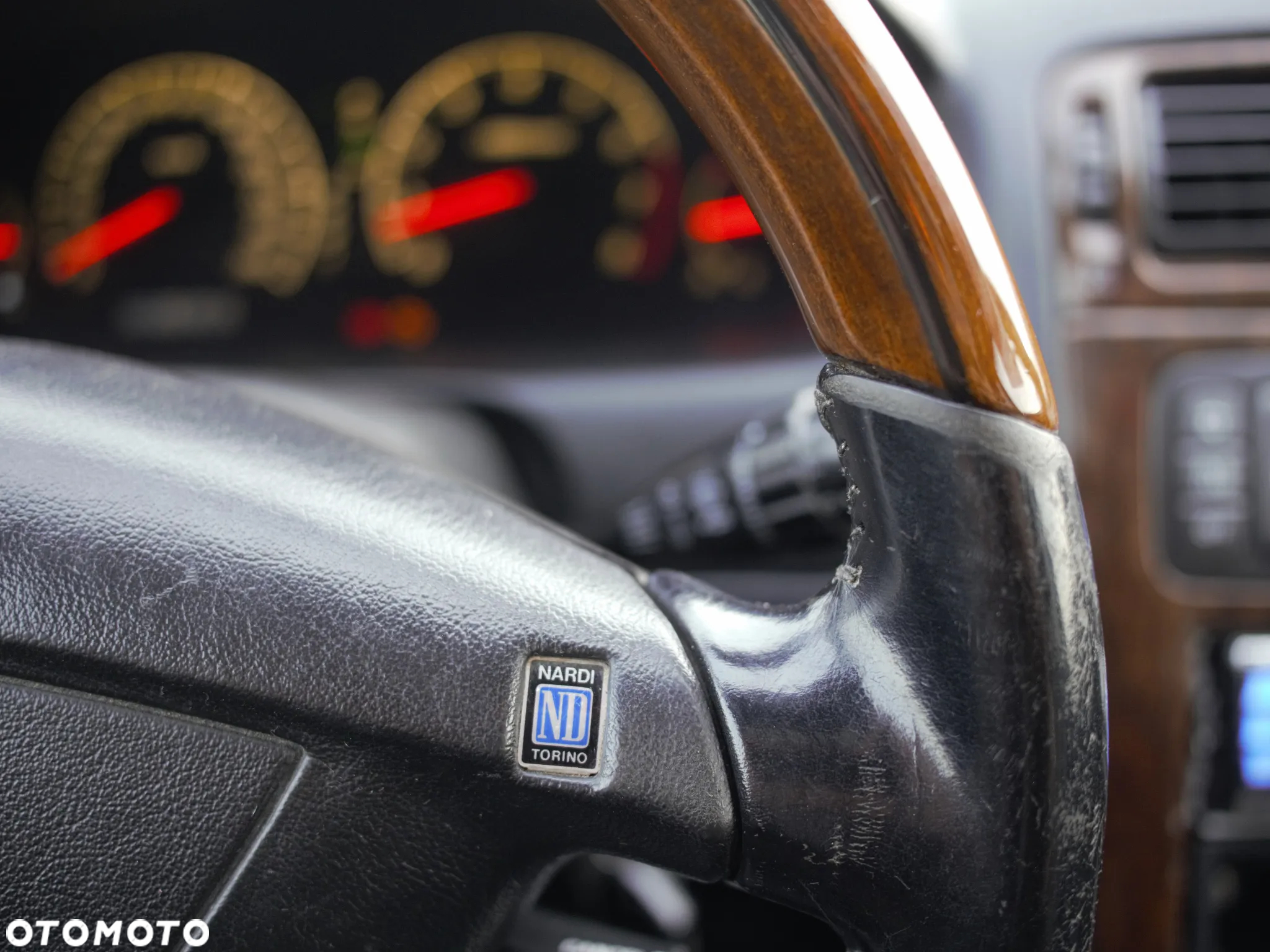 Mitsubishi Galant - 27