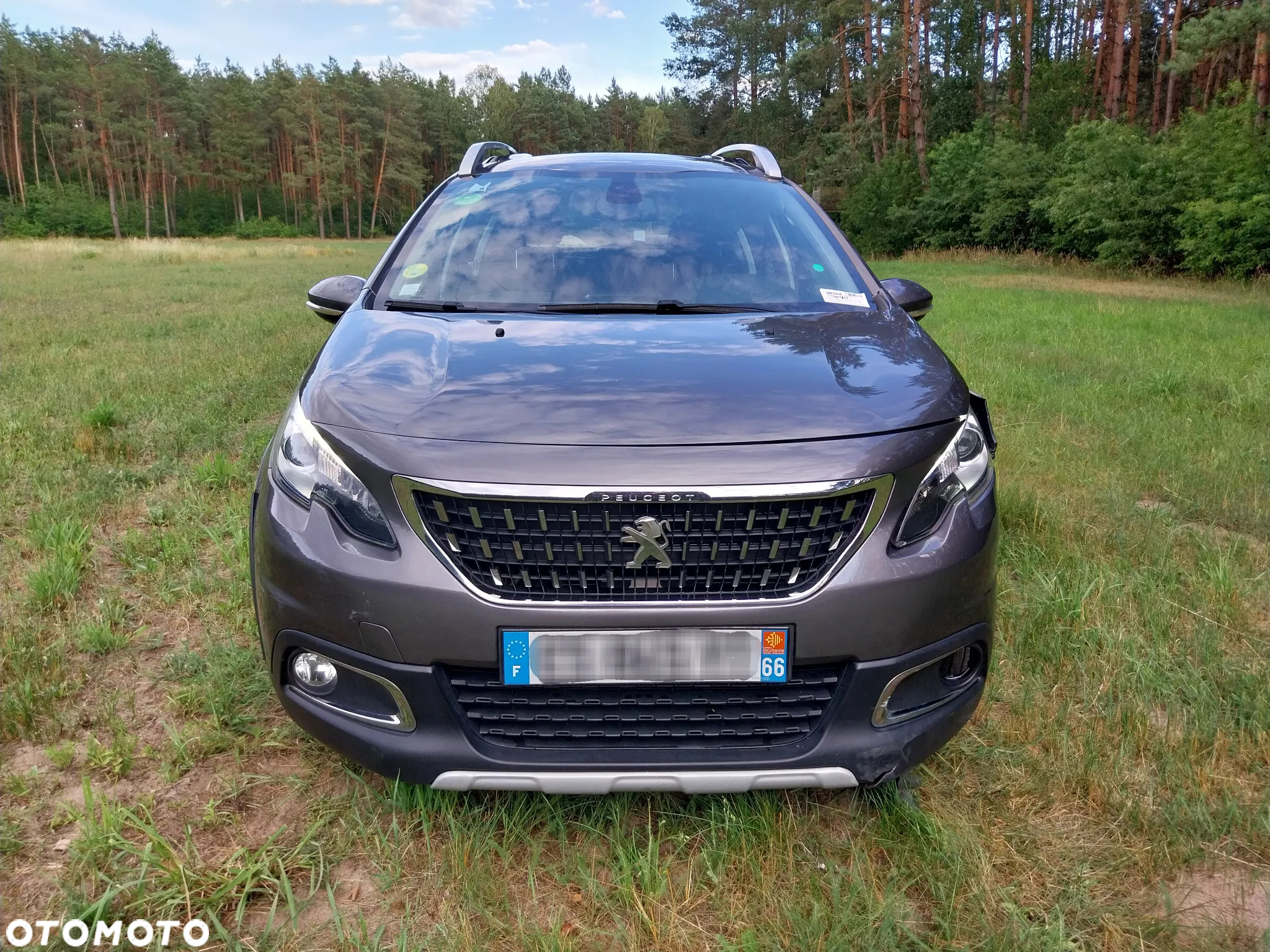 Peugeot 2008 1.6 BlueHDi Allure S&S - 3