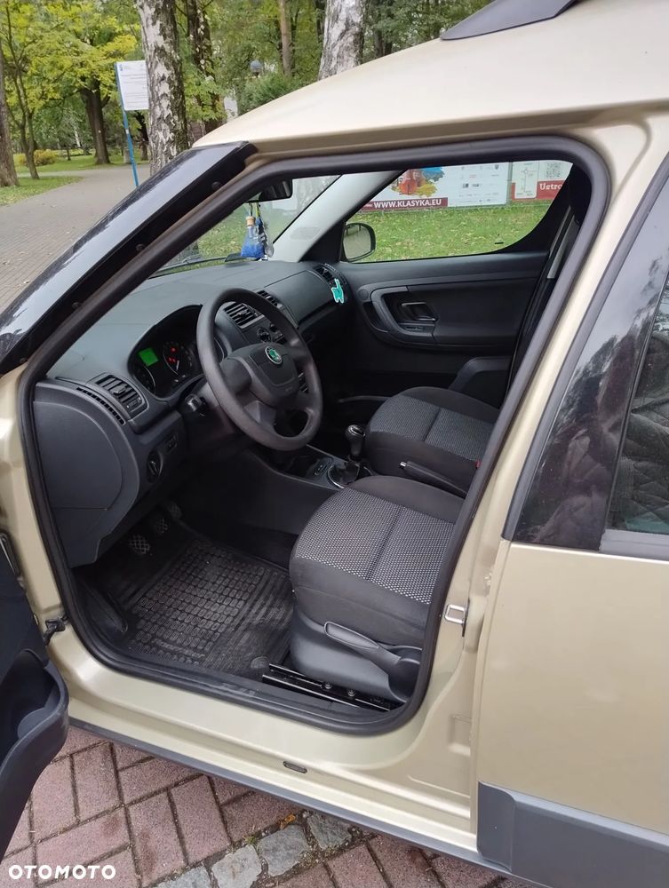 Skoda Roomster - 3