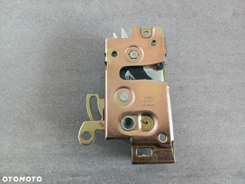 Zamek drzwi przód prawy Ford Fiesta 1995-2002, Ka 1996-2008 4868468 - 1