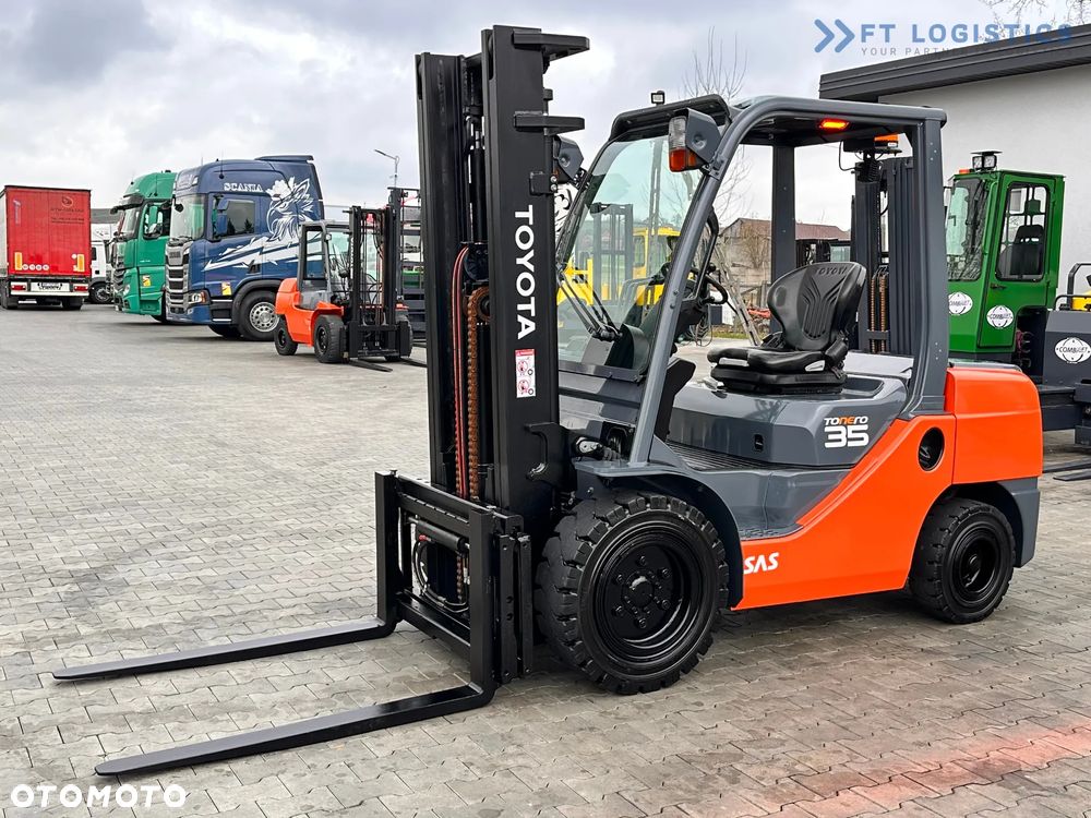 Toyota 52-8FDJF35 / DIESEL / 2016 / JEDYNE 2096 MOTOGODZIN / WOLNY SKOK / DUPLEX / JAK NOWA - 2