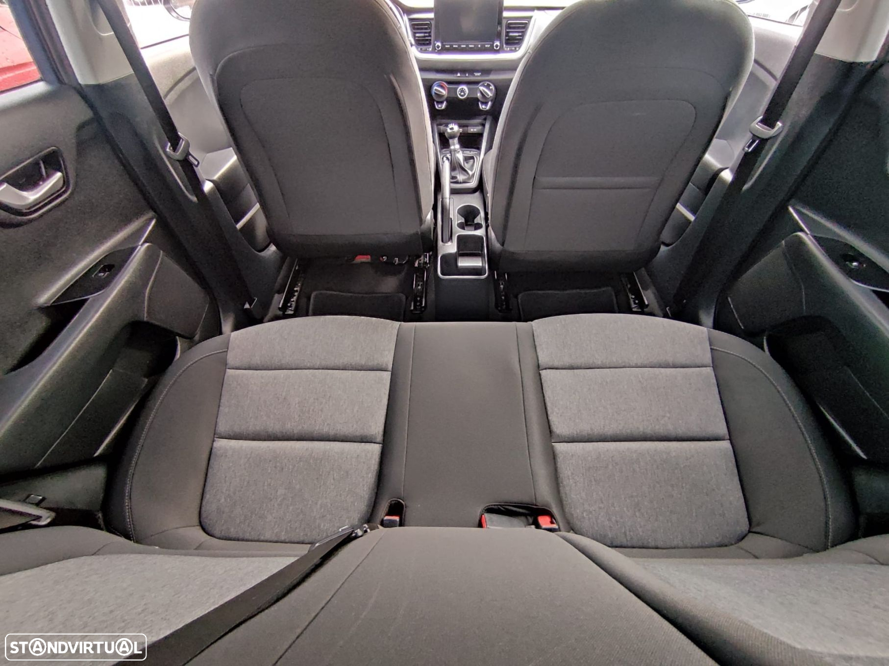 Kia Stonic 1.2 Dynamic - 26