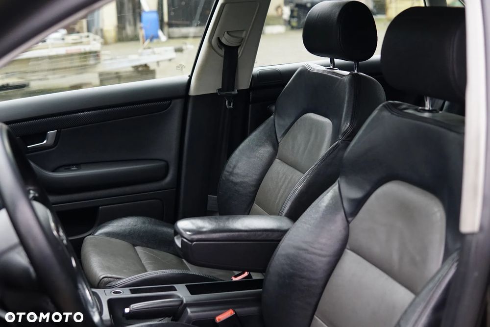 Audi A4 Avant 2.0 TDI Multitronic - 6