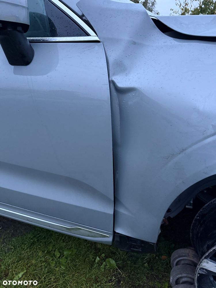 Volvo XC 60 T6 Plug-In Hybrid AWD Core - 12