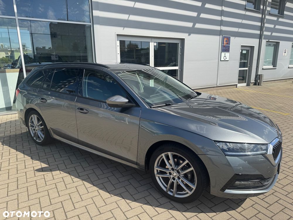 Skoda Octavia 2.0 TDI DSG Ambition - 9