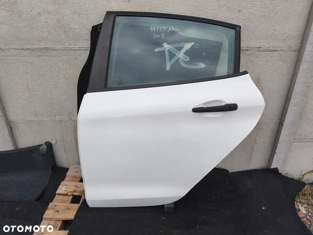 DRZWI LEWY TYŁ LEWE TYLNE  PEUGEOT 208 - 6
