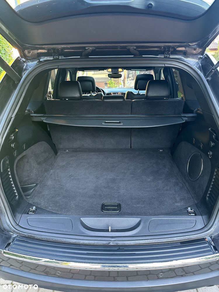 Jeep Grand Cherokee - 13