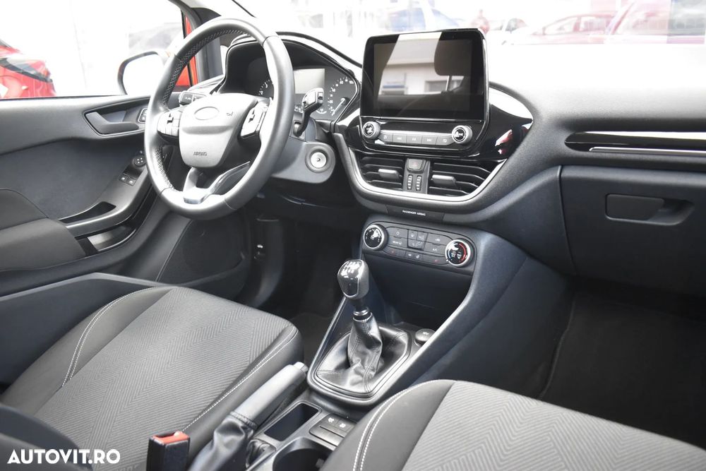 Ford Fiesta 1.0 EcoBoost mHEV Trend Connected - 38