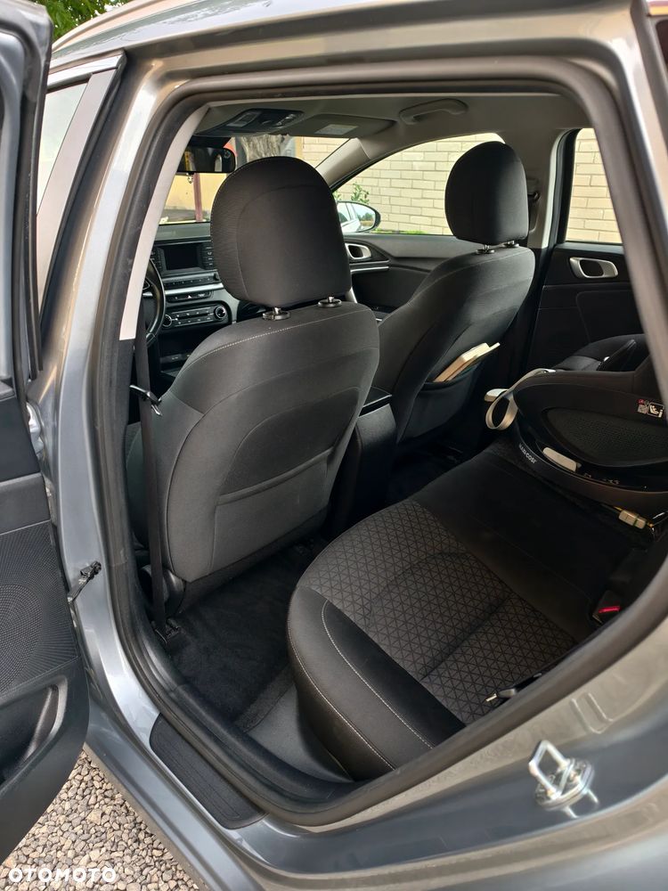 Kia Ceed 1.6 CRDi mHEV S - 8