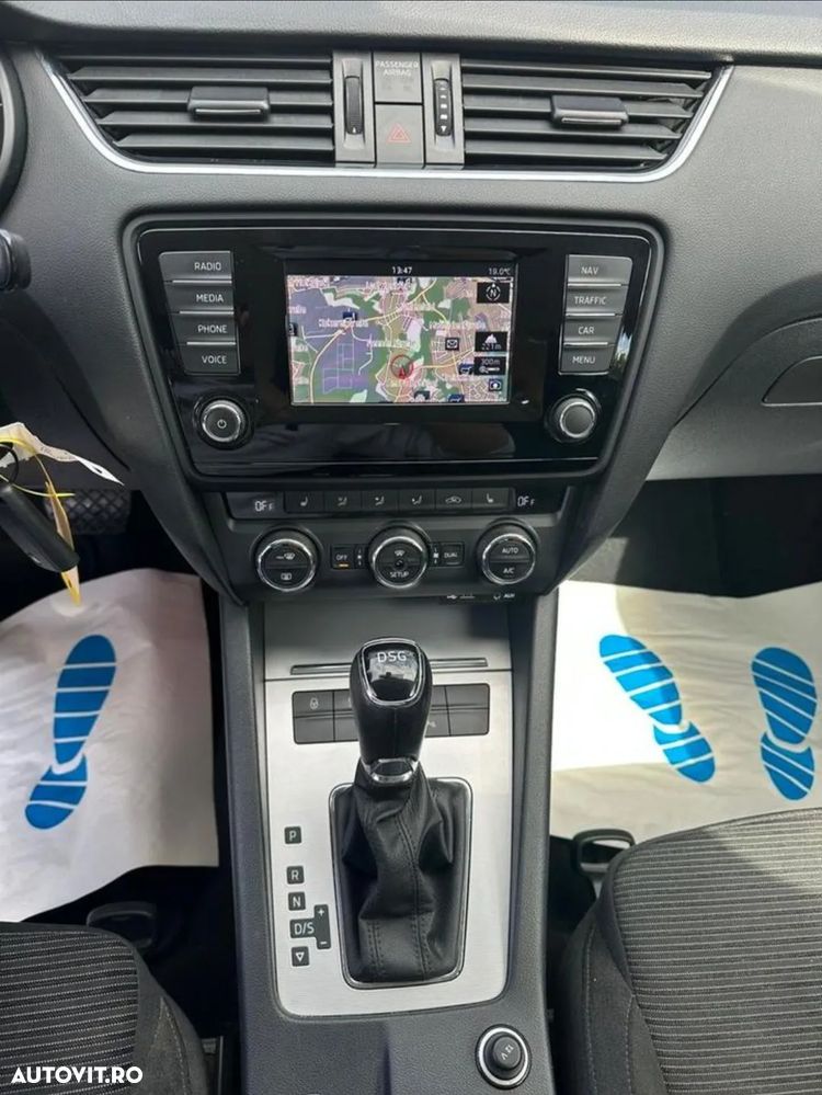 Audi A4 2.0 TDI DPF multitronic Ambiente - 8