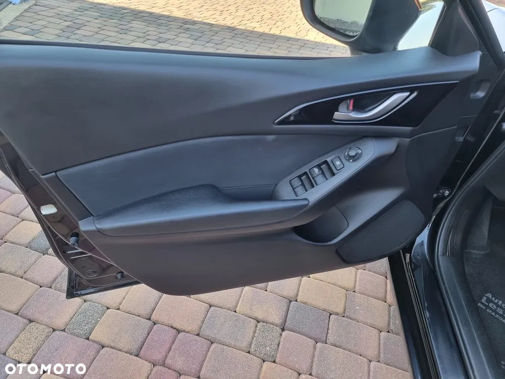 Mazda 3 - 11