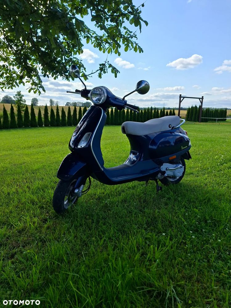 Piaggio Vespa - 1