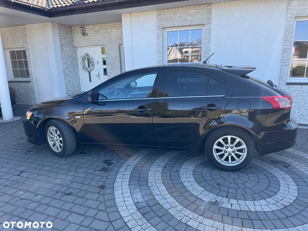 Mitsubishi Lancer 1.6 Invite - 11