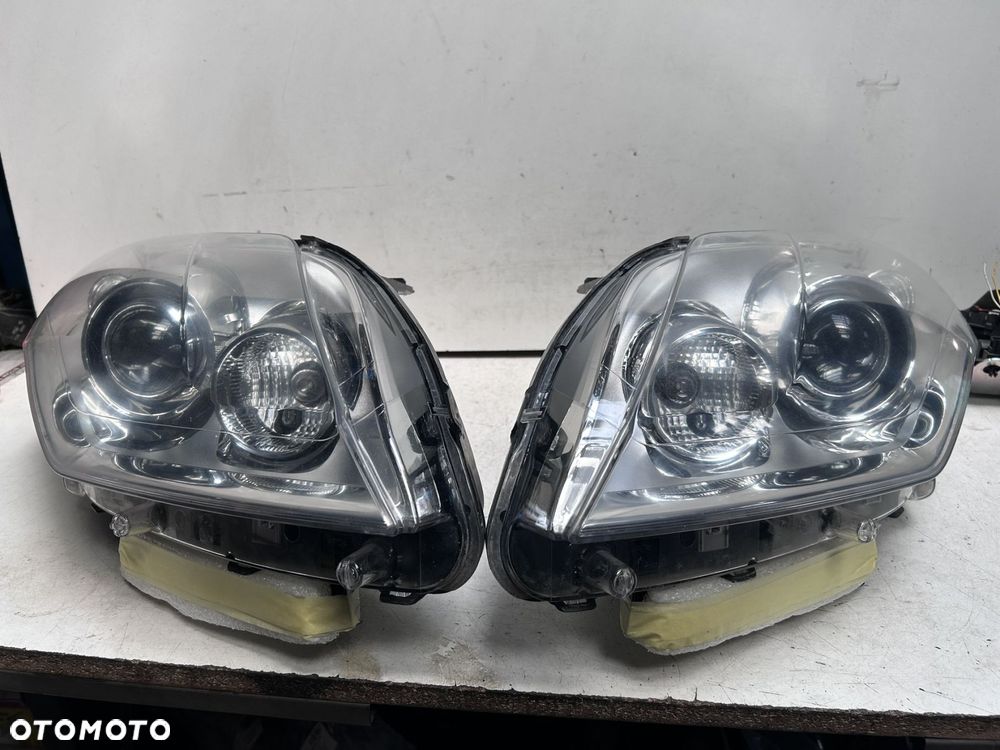 Reflektory Renault Laguna 3 Xenon 260600034R - 1