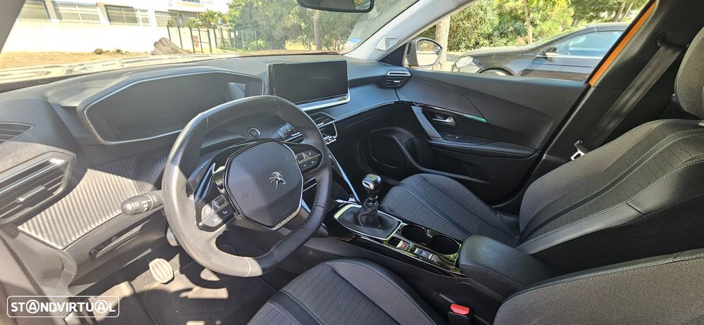 Peugeot 2008 1.2 PureTech Allure Pack - 8
