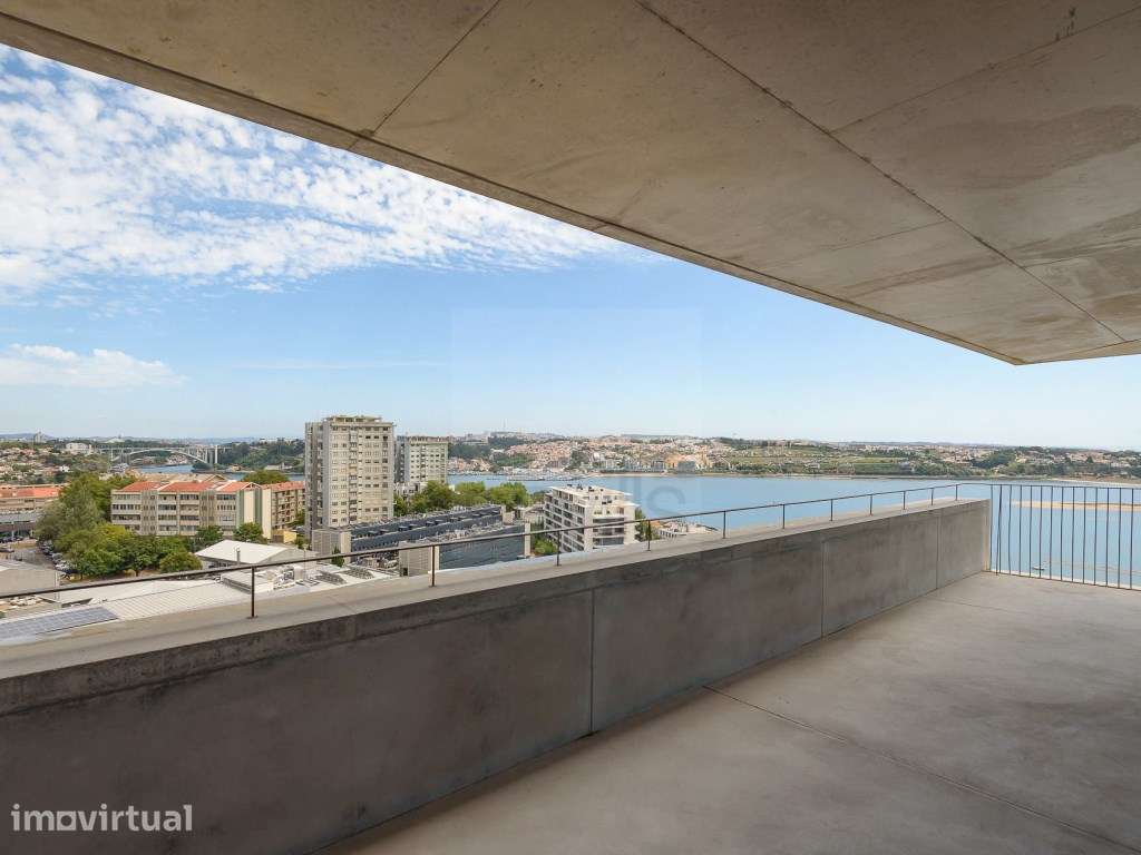 Apartamento T4 com vista de mar na Foz do Douro, Porto. - Grande imagem: 4/44