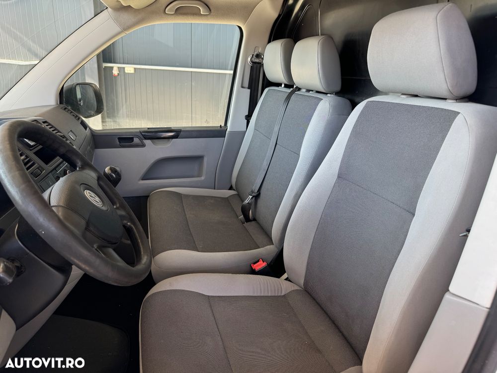 Volkswagen Transporter T5 - 13