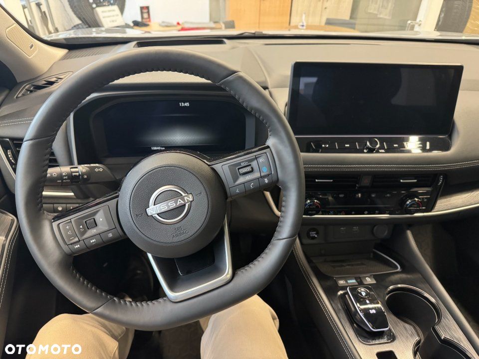 Nissan X-Trail - 10