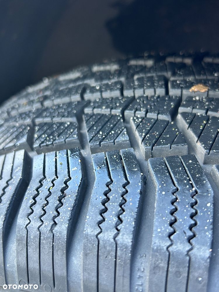 Volkswagen Passat 2.0 TDI Highline R-Style DSG - 16