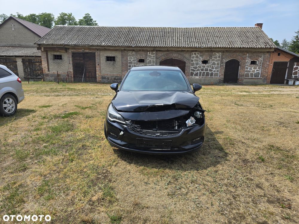 Opel Astra 1.6 Turbo Start/Stop Dynamic - 1