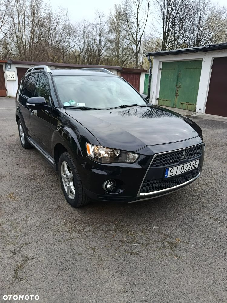 Mitsubishi Outlander 2.0 Intense 2WD CVT - 1
