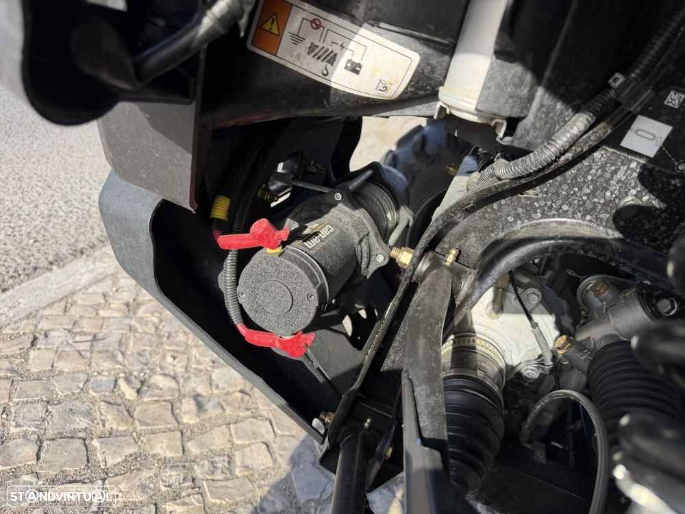 Can-Am Traxter Outro - 9