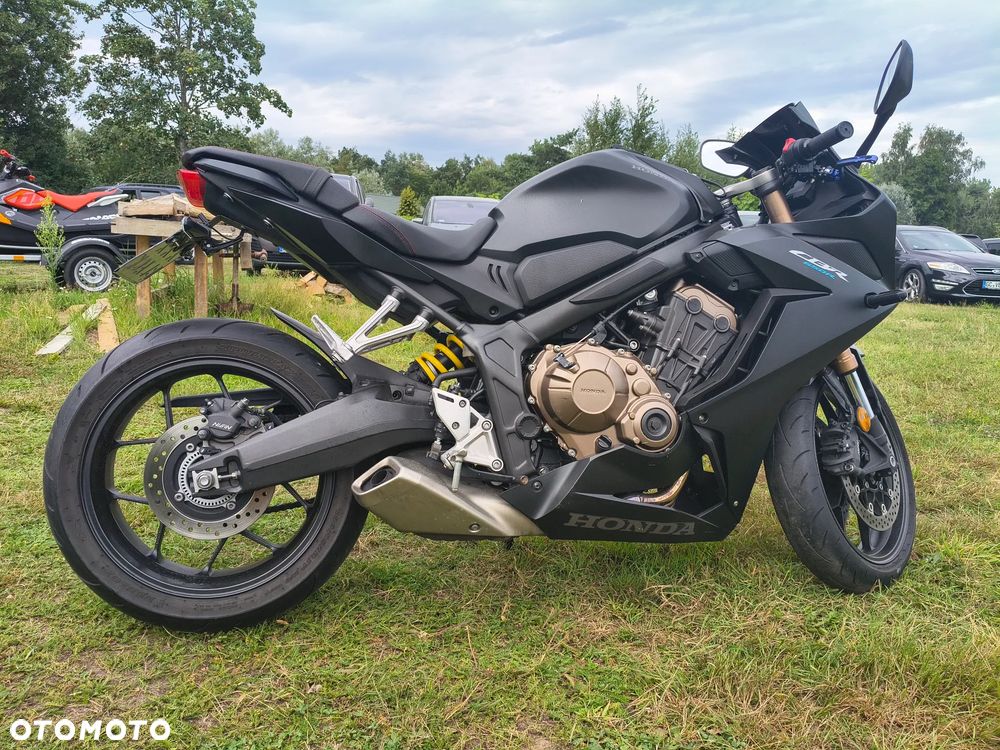 Honda CBR - 19