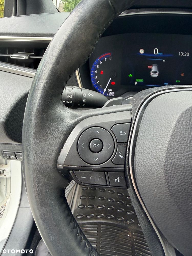 Toyota Corolla - 10