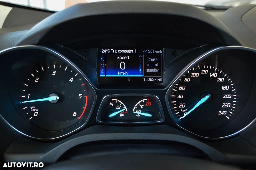 Ford Kuga 2.0 TDCi 2x4 Black & Silver - 10