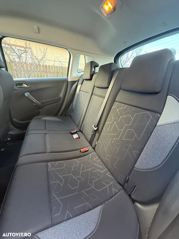 Peugeot 2008 1.2 PureTech Turbo EAT6 S&S Active - 7