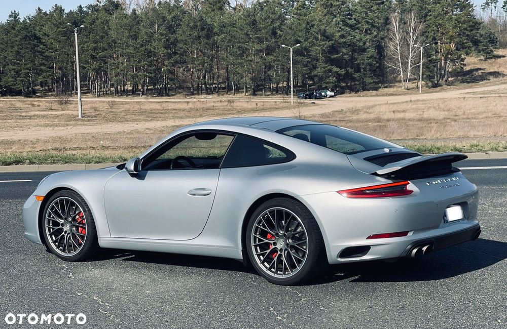 Porsche 911 Carrera S PDK - 4