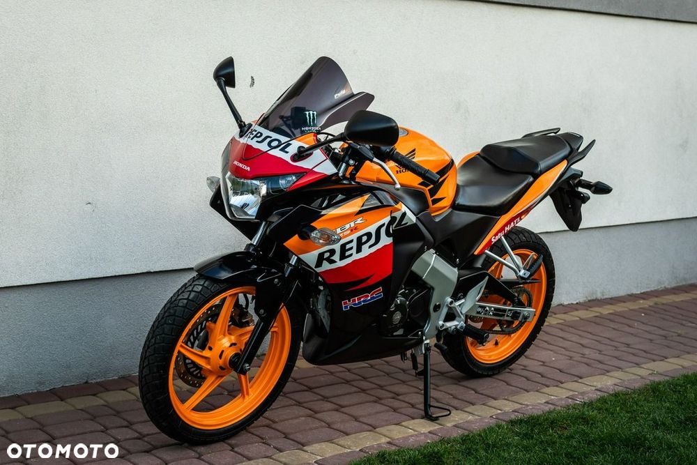 Honda CBR - 7