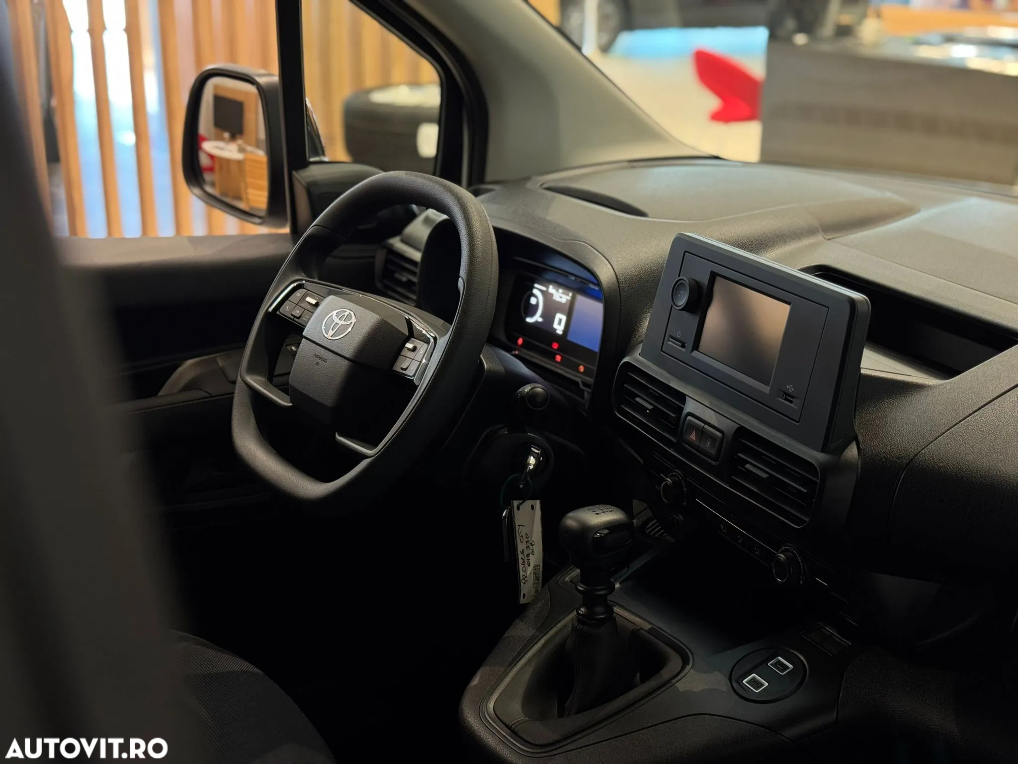 Toyota Proace City Verso 1.5 D-4D 102CP 5MT 4+1 L1H1 Comfort - 20