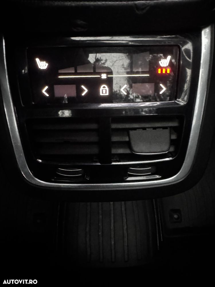 Volvo XC 90 - 18