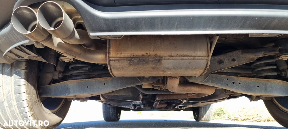 Volkswagen Tiguan 2.0 TDI 4Motion Track & Style - 12