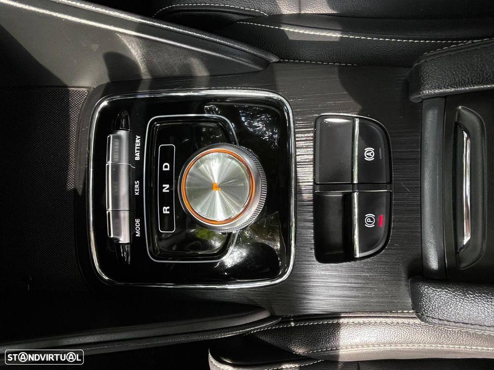 MG ZS Maximal Luxury - 16